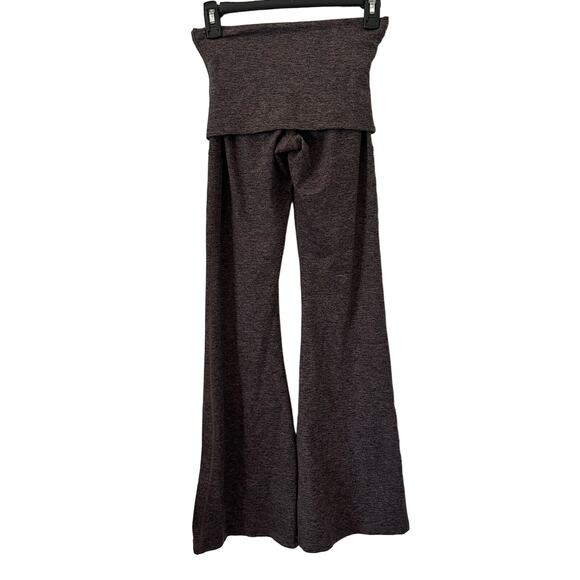 OFFLINE By Aerie The Hugger High Waisted Foldover Flare Legging - Picture 2 of 4